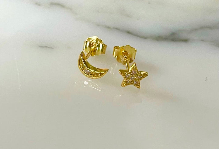E003 Moon and  Star Earrings