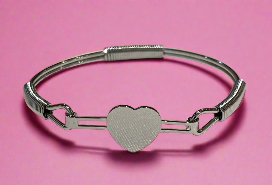 B030 Stainless Steel Heart Bracelet