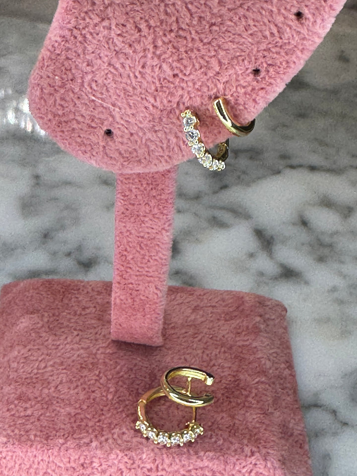 One pierce double hoop earr cuff CZ