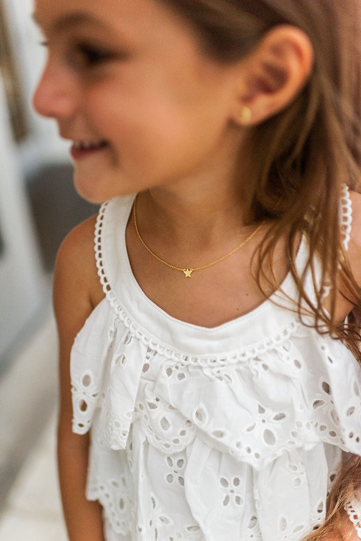 SMP006 Small Star Pendant Yellow Gold