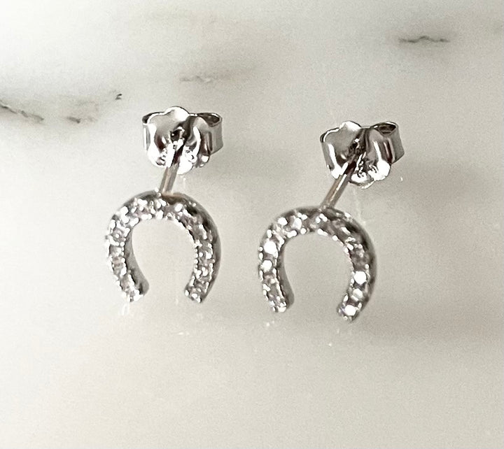 E062 Lucky Horse Shoe CZ Earrings Sterling Silver